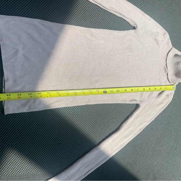 Express Blush Pink Turtleneck Ribbed Sweater - Picture 3 of 5